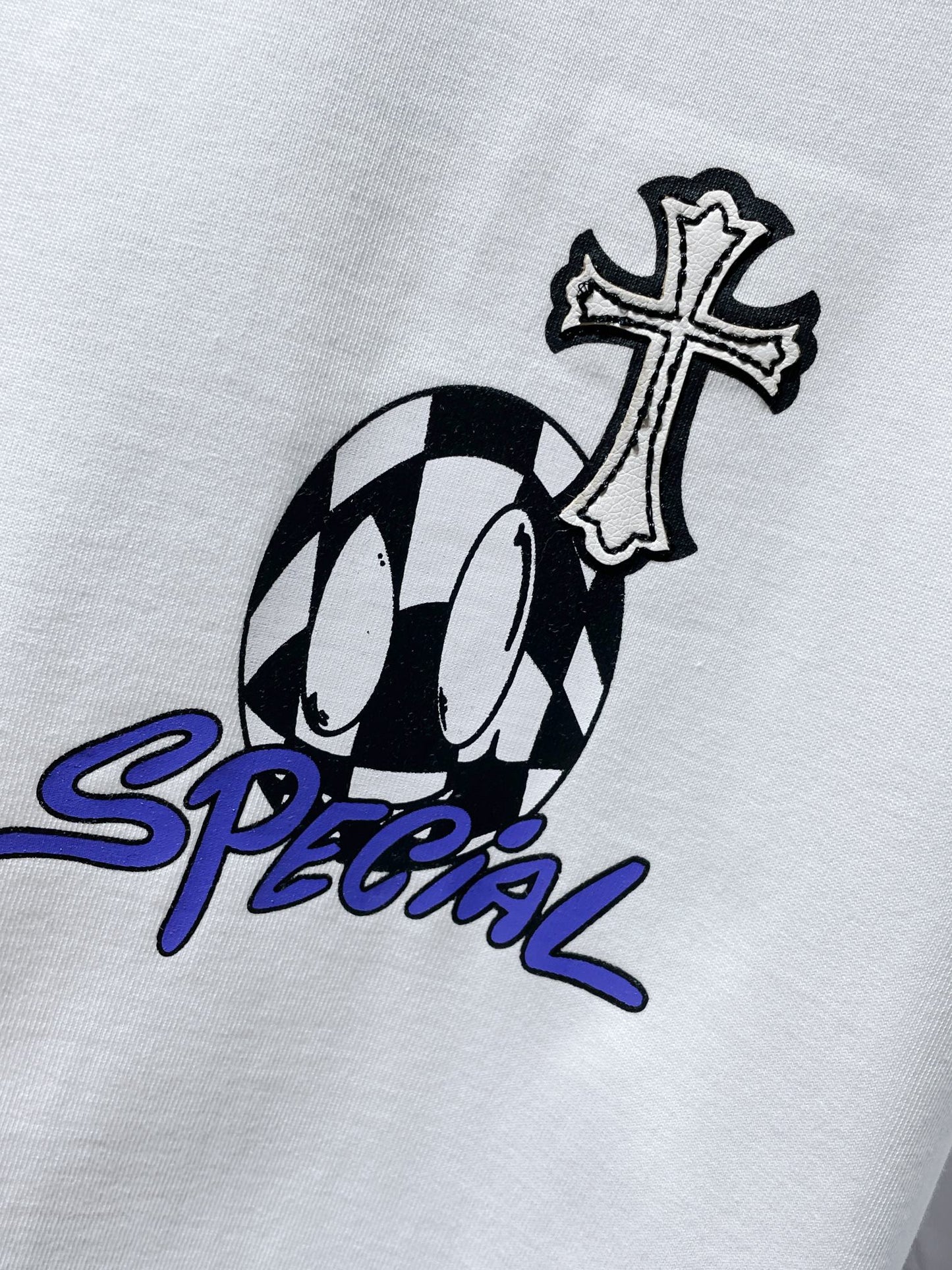 Chrome heart tee